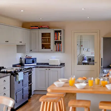3 Bed In Bedale 91574 *