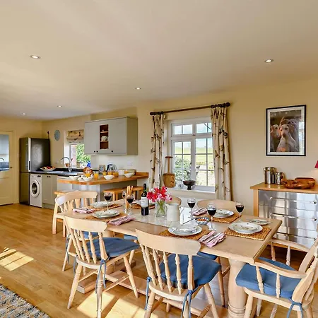 3 Bed In Bedale 91574 Feriehus *